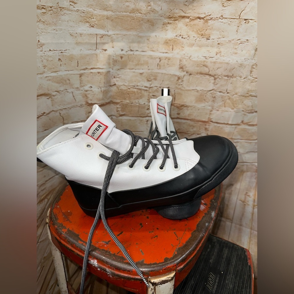 Hunter Boots / Sneaker